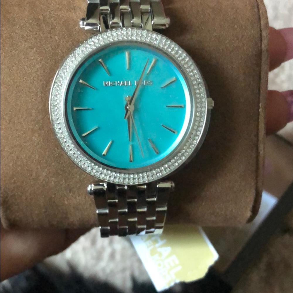 Mk watch